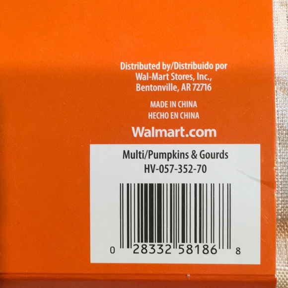 Pumpkins & Gourds Fabric 70 Inch Round Tablecloth. NWT - Picture 7 of 9